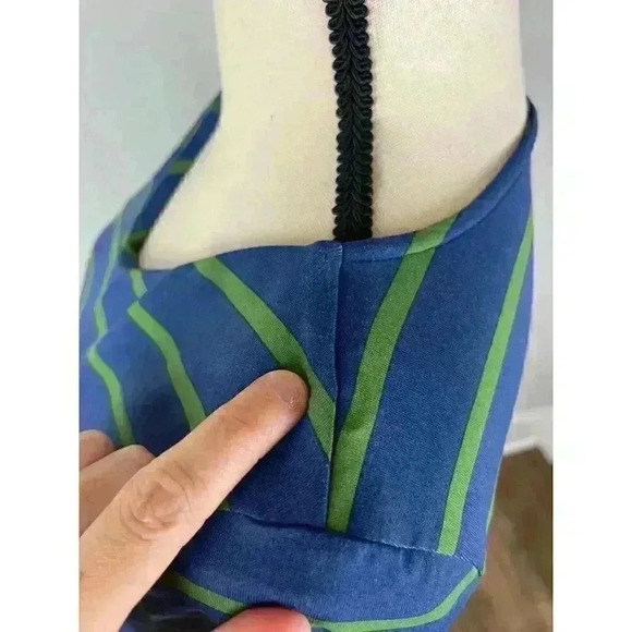 J. Mclaughlin Catalina Cloth 3/4 Sleeve Blouse Spandex Blue Green Striped Size S - Picture 8 of 14